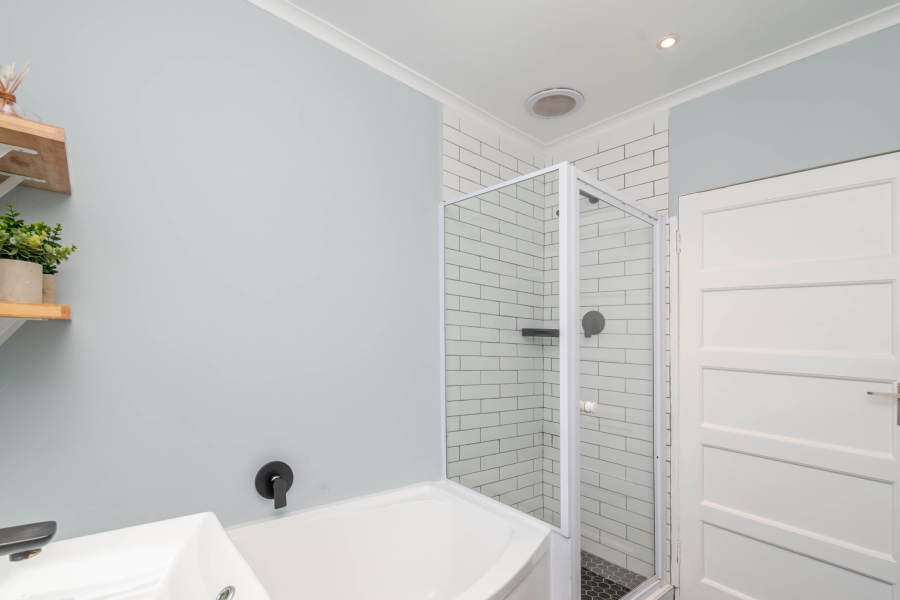 To Let 2 Bedroom Property for Rent in Oranjezicht Western Cape